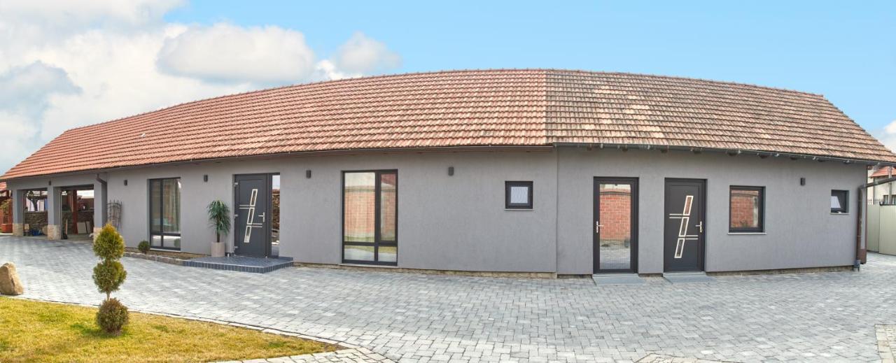 Apartament Tango La Casa Piano House ,Cu Parcare Alba Iulia Ngoại thất bức ảnh